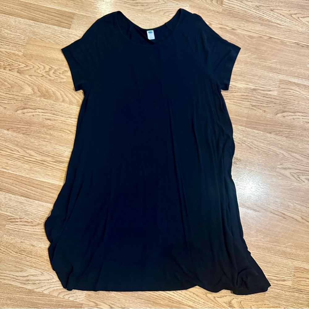 Old Navy Black Midi Dress